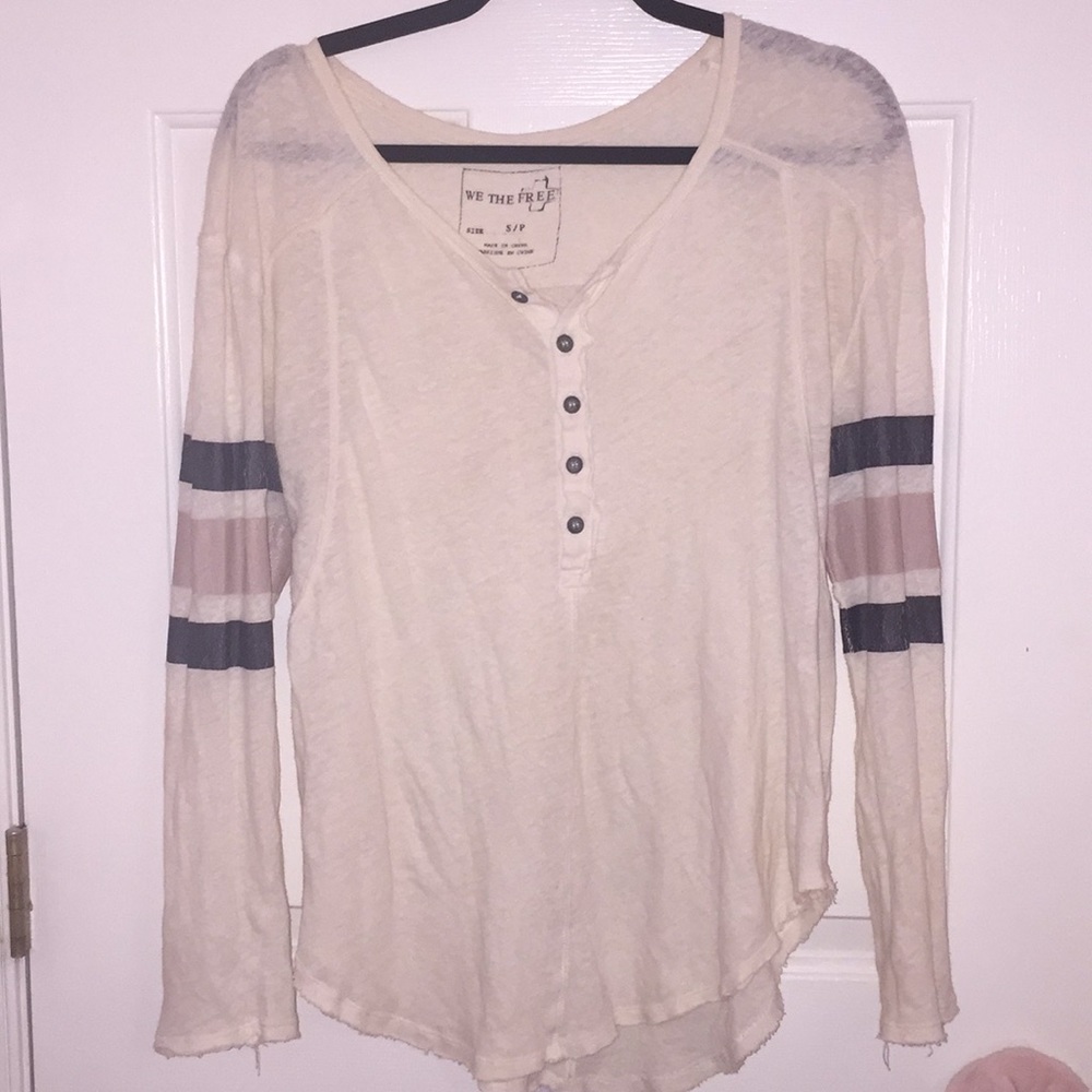 Free people long sleeve Tshirt